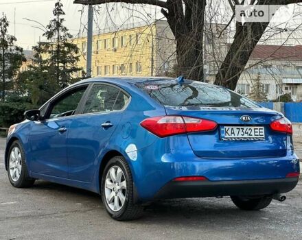 Синій Кіа Форте, об'ємом двигуна 2 л та пробігом 145 тис. км за 9499 $, фото 5 на Automoto.ua