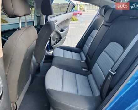 Синий Киа Форте, объемом двигателя 2 л и пробегом 174 тыс. км за 8600 $, фото 20 на Automoto.ua