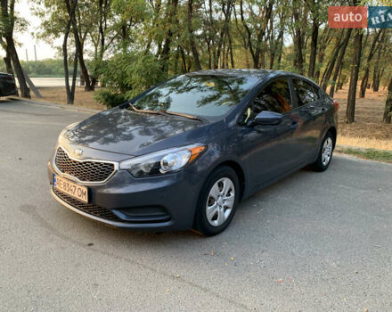 Синий Киа Форте, объемом двигателя 1.8 л и пробегом 185 тыс. км за 8600 $, фото 3 на Automoto.ua