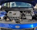 Синій Кіа Форте, об'ємом двигуна 2 л та пробігом 135 тис. км за 10000 $, фото 8 на Automoto.ua