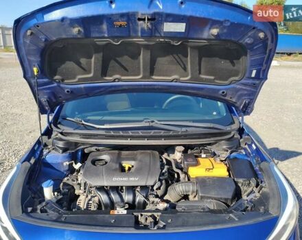 Синій Кіа Форте, об'ємом двигуна 2 л та пробігом 172 тис. км за 9700 $, фото 15 на Automoto.ua