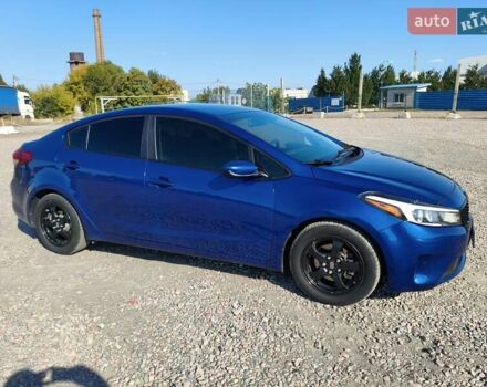 Синій Кіа Форте, об'ємом двигуна 2 л та пробігом 172 тис. км за 9700 $, фото 5 на Automoto.ua