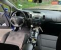 Синий Киа Форте, объемом двигателя 2 л и пробегом 210 тыс. км за 7650 $, фото 6 на Automoto.ua