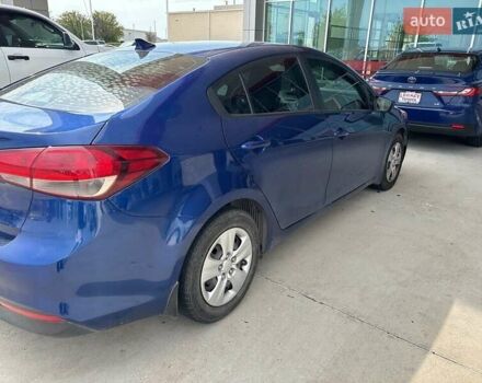 Синий Киа Форте, объемом двигателя 2 л и пробегом 142 тыс. км за 2100 $, фото 3 на Automoto.ua