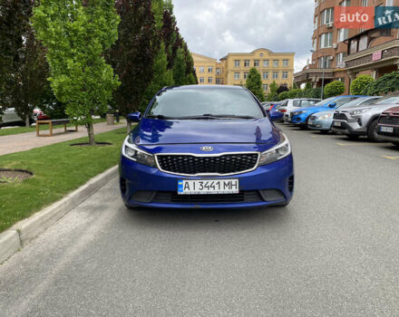 Синий Киа Форте, объемом двигателя 2 л и пробегом 157 тыс. км за 8500 $, фото 2 на Automoto.ua