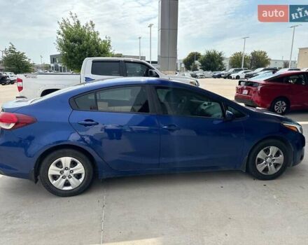 Синий Киа Форте, объемом двигателя 2 л и пробегом 142 тыс. км за 2100 $, фото 4 на Automoto.ua