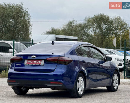 Синий Киа Форте, объемом двигателя 2 л и пробегом 179 тыс. км за 9700 $, фото 52 на Automoto.ua
