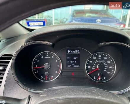 Синий Киа Форте, объемом двигателя 2 л и пробегом 142 тыс. км за 2100 $, фото 10 на Automoto.ua