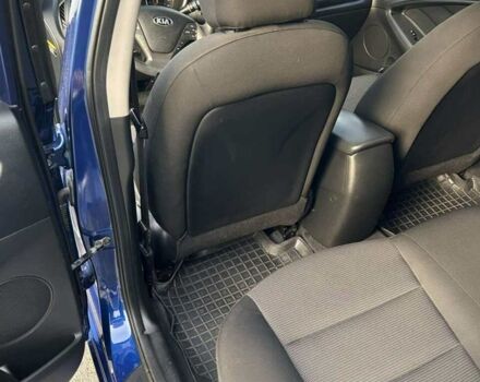 Синій Кіа Форте, об'ємом двигуна 2 л та пробігом 125 тис. км за 11200 $, фото 10 на Automoto.ua