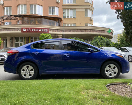 Синий Киа Форте, объемом двигателя 2 л и пробегом 157 тыс. км за 8500 $, фото 8 на Automoto.ua
