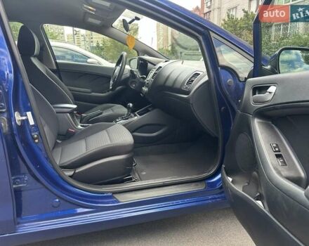 Синий Киа Форте, объемом двигателя 2 л и пробегом 97 тыс. км за 8800 $, фото 14 на Automoto.ua