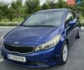 Синій Кіа Форте, об'ємом двигуна 2 л та пробігом 186 тис. км за 8900 $, фото 2 на Automoto.ua