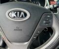 Синий Киа Форте, объемом двигателя 2 л и пробегом 142 тыс. км за 2100 $, фото 9 на Automoto.ua