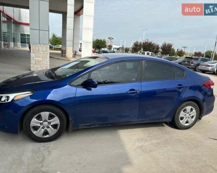 Синий Киа Форте, объемом двигателя 2 л и пробегом 142 тыс. км за 2100 $, фото 1 на Automoto.ua