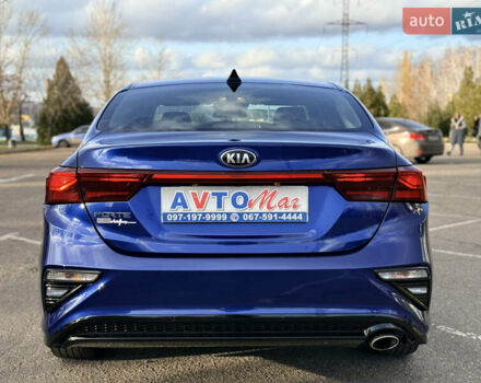 Синій Кіа Форте, об'ємом двигуна 2 л та пробігом 84 тис. км за 13700 $, фото 4 на Automoto.ua