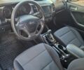 Синій Кіа Форте, об'ємом двигуна 2 л та пробігом 98 тис. км за 12000 $, фото 15 на Automoto.ua