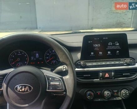 Синий Киа Форте, объемом двигателя 2 л и пробегом 110 тыс. км за 13300 $, фото 4 на Automoto.ua