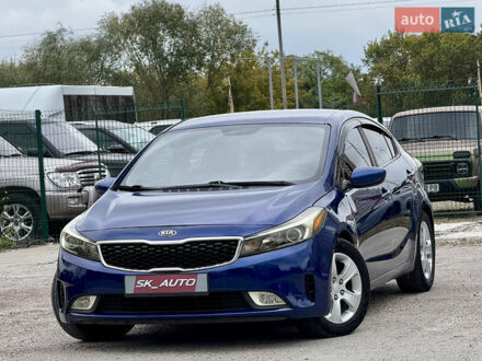 Киа Форте 2017 в Киеве на Automoto.ua Синий Киа Форте, объемом двигателя 2 л и пробегом 179 тыс. км за 9700 $, фото 1 на Automoto.ua