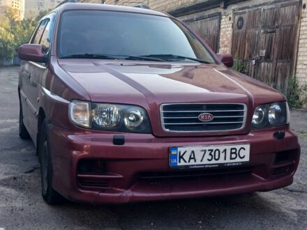 Красный Киа Джойс, объемом двигателя 2 л и пробегом 370 тыс. км за 2600 $, фото 1 на Automoto.ua