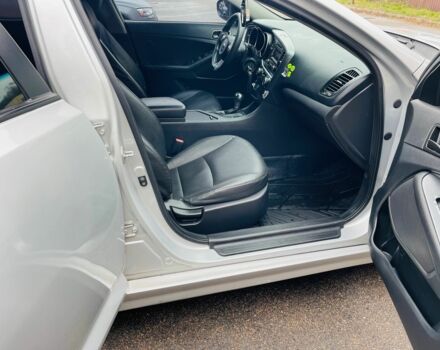 Сірий Кіа К2700, об'ємом двигуна 2 л та пробігом 299 тис. км за 6700 $, фото 4 на Automoto.ua