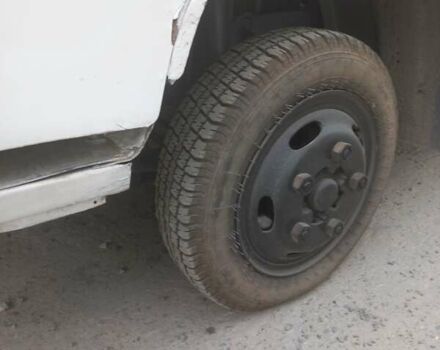 Белый Киа К3000, объемом двигателя 3 л и пробегом 370 тыс. км за 1700 $, фото 4 на Automoto.ua