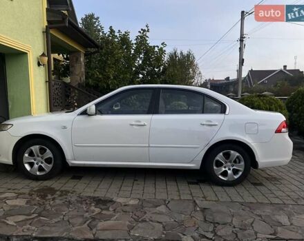Белый Киа Маджентис, объемом двигателя 2 л и пробегом 162 тыс. км за 6700 $, фото 9 на Automoto.ua