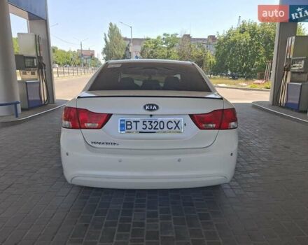 Белый Киа Маджентис, объемом двигателя 2 л и пробегом 223 тыс. км за 7500 $, фото 5 на Automoto.ua