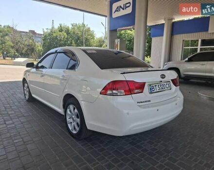 Белый Киа Маджентис, объемом двигателя 2 л и пробегом 223 тыс. км за 7500 $, фото 6 на Automoto.ua