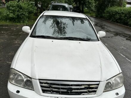 Білий Кіа Маджентіс, об'ємом двигуна 2 л та пробігом 275 тис. км за 2500 $, фото 1 на Automoto.ua