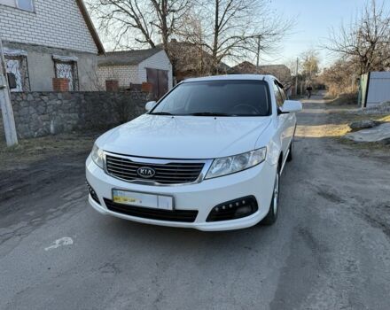 Белый Киа Маджентис, объемом двигателя 2 л и пробегом 220 тыс. км за 6000 $, фото 1 на Automoto.ua