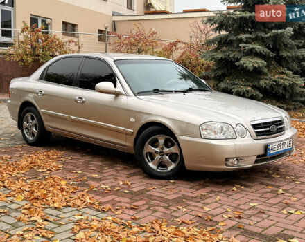 Бежевий Кіа Маджентіс, об'ємом двигуна 2 л та пробігом 165 тис. км за 3900 $, фото 21 на Automoto.ua