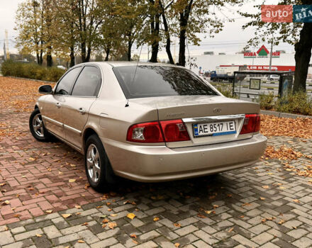 Бежевий Кіа Маджентіс, об'ємом двигуна 2 л та пробігом 165 тис. км за 3900 $, фото 3 на Automoto.ua