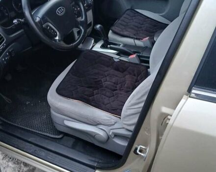 Бежевий Кіа Маджентіс, об'ємом двигуна 2 л та пробігом 280 тис. км за 2700 $, фото 1 на Automoto.ua