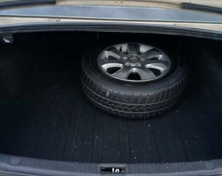 Бежевий Кіа Маджентіс, об'ємом двигуна 2 л та пробігом 280 тис. км за 2700 $, фото 5 на Automoto.ua