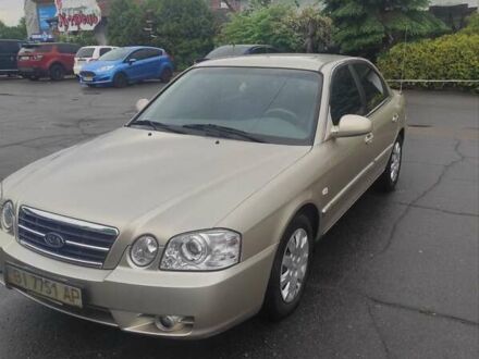 Бежевый Киа Маджентис, объемом двигателя 0 л и пробегом 192 тыс. км за 4200 $, фото 1 на Automoto.ua