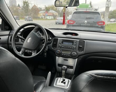 Чорний Кіа Маджентіс, об'ємом двигуна 2 л та пробігом 280 тис. км за 6450 $, фото 19 на Automoto.ua