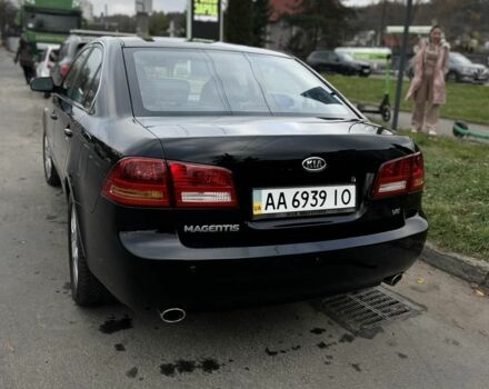 Чорний Кіа Маджентіс, об'ємом двигуна 2 л та пробігом 280 тис. км за 6450 $, фото 4 на Automoto.ua