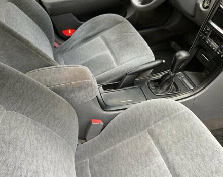 Чорний Кіа Маджентіс, об'ємом двигуна 2 л та пробігом 120 тис. км за 5800 $, фото 17 на Automoto.ua