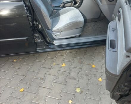 Чорний Кіа Маджентіс, об'ємом двигуна 2 л та пробігом 195 тис. км за 3500 $, фото 8 на Automoto.ua