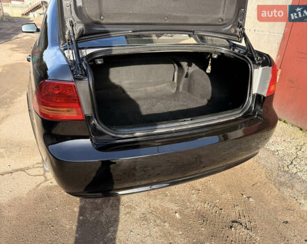 Черный Киа Маджентис, объемом двигателя 2 л и пробегом 260 тыс. км за 5400 $, фото 14 на Automoto.ua