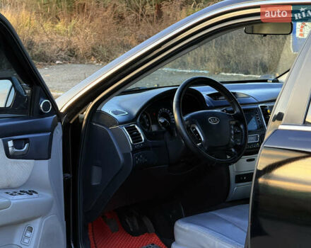Черный Киа Маджентис, объемом двигателя 2 л и пробегом 305 тыс. км за 5400 $, фото 8 на Automoto.ua