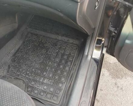 Черный Киа Маджентис, объемом двигателя 2 л и пробегом 265 тыс. км за 4800 $, фото 12 на Automoto.ua