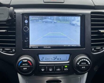 Черный Киа Маджентис, объемом двигателя 2 л и пробегом 258 тыс. км за 5500 $, фото 22 на Automoto.ua