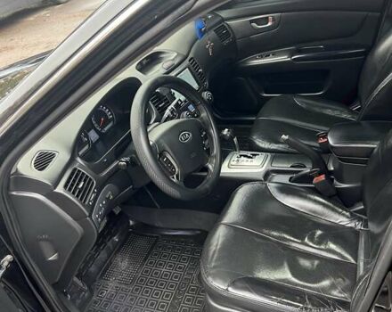 Черный Киа Маджентис, объемом двигателя 2 л и пробегом 258 тыс. км за 5500 $, фото 14 на Automoto.ua