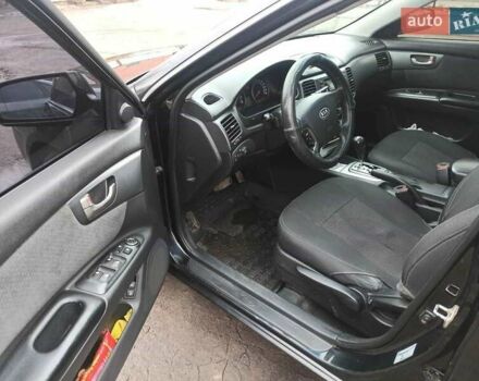 Черный Киа Маджентис, объемом двигателя 2 л и пробегом 322 тыс. км за 5000 $, фото 9 на Automoto.ua
