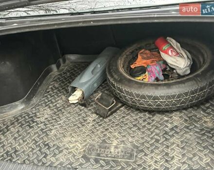 Чорний Кіа Маджентіс, об'ємом двигуна 2.66 л та пробігом 218 тис. км за 4600 $, фото 31 на Automoto.ua