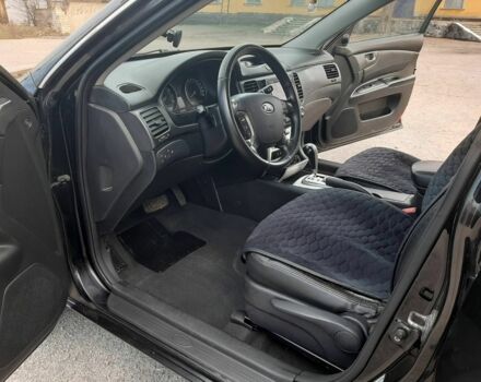 Чорний Кіа Маджентіс, об'ємом двигуна 2.7 л та пробігом 210 тис. км за 5300 $, фото 3 на Automoto.ua