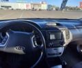 Чорний Кіа Маджентіс, об'ємом двигуна 2 л та пробігом 373 тис. км за 4500 $, фото 13 на Automoto.ua