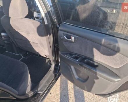 Чорний Кіа Маджентіс, об'ємом двигуна 2 л та пробігом 373 тис. км за 4500 $, фото 20 на Automoto.ua