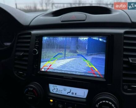 Чорний Кіа Маджентіс, об'ємом двигуна 2 л та пробігом 302 тис. км за 5800 $, фото 24 на Automoto.ua